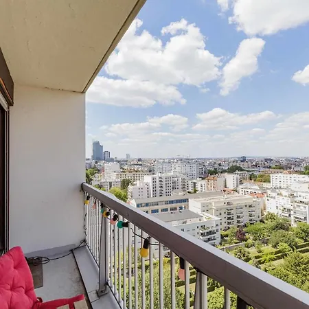 Studio 25 M With Balcony And City View شقة كوربوفوا