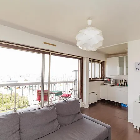 Studio 25 M With Balcony And City View كوربوفوا